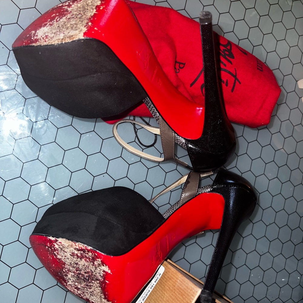 Christian Louboutin N299 150 Suede Royal/Calf - Picture 6 of 9